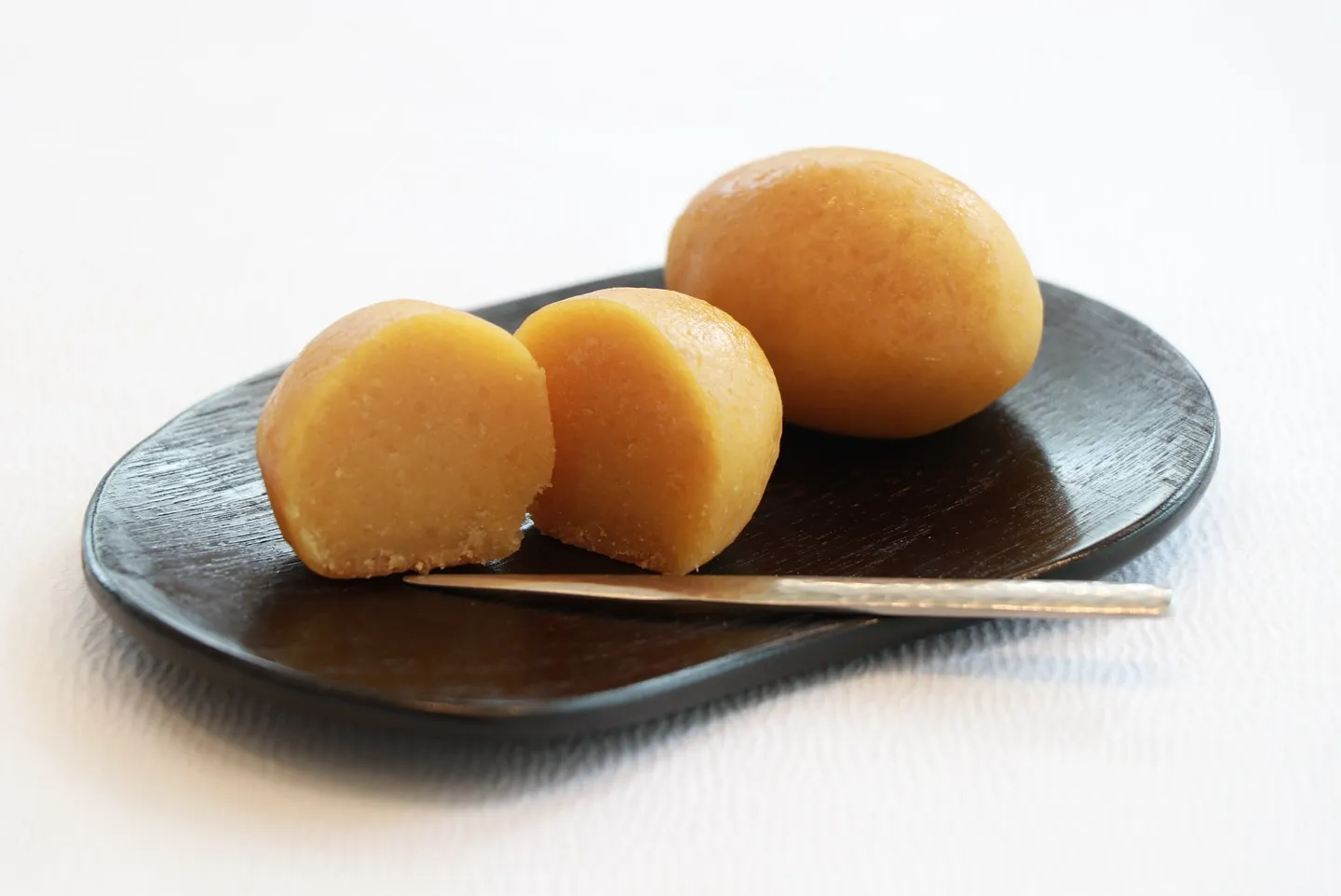 【 #スイートポテト 】老舗和菓子屋が作る、和の要素を取り入...